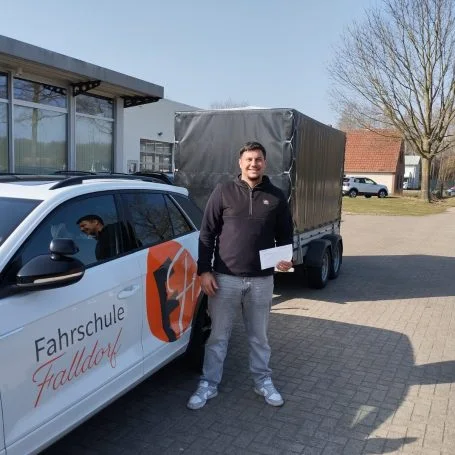 Foto zum Erfahrungsbericht „Geduld und Fachwissen“